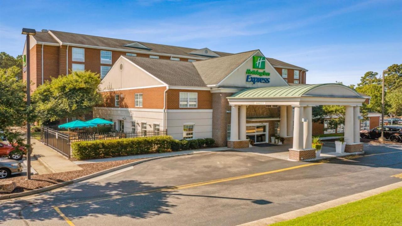Holiday Inn Express Williamsburg North By Ihg Norge Zewnętrze zdjęcie